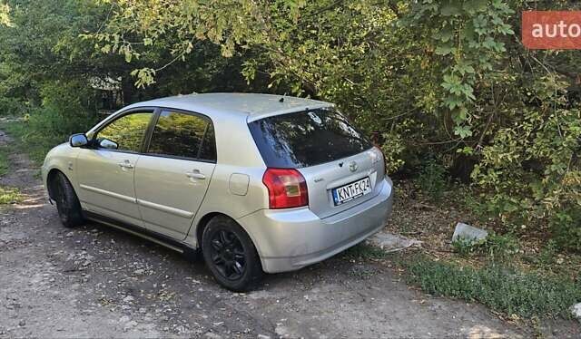 Серый Тойота Королла, объемом двигателя 2 л и пробегом 270 тыс. км за 2700 $, фото 4 на Automoto.ua