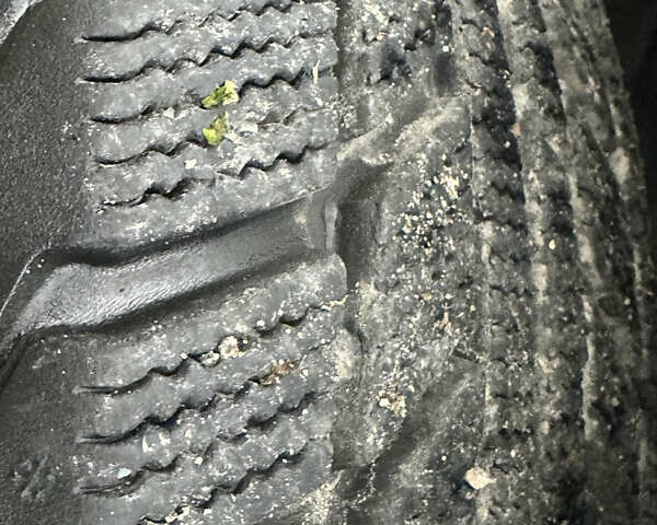 Серый Тойота Королла, объемом двигателя 1.59 л и пробегом 211 тыс. км за 5500 $, фото 10 на Automoto.ua