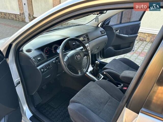 Серый Тойота Королла, объемом двигателя 1.6 л и пробегом 130 тыс. км за 5300 $, фото 38 на Automoto.ua