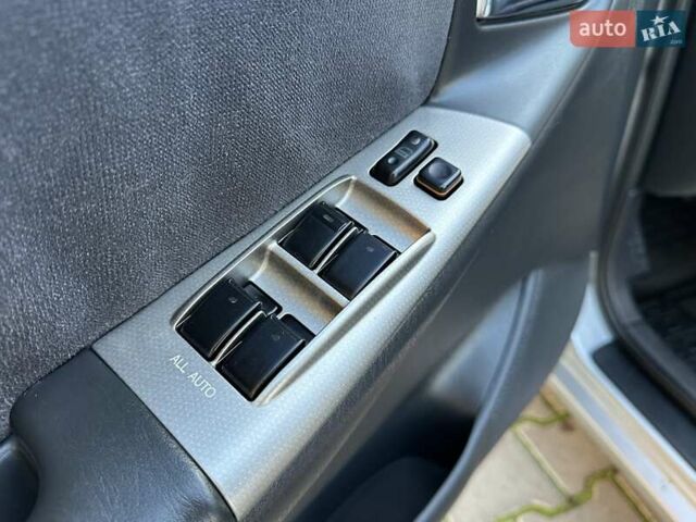 Серый Тойота Королла, объемом двигателя 1.6 л и пробегом 130 тыс. км за 5300 $, фото 41 на Automoto.ua