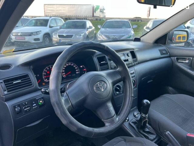 Серый Тойота Королла, объемом двигателя 1.6 л и пробегом 270 тыс. км за 4490 $, фото 16 на Automoto.ua