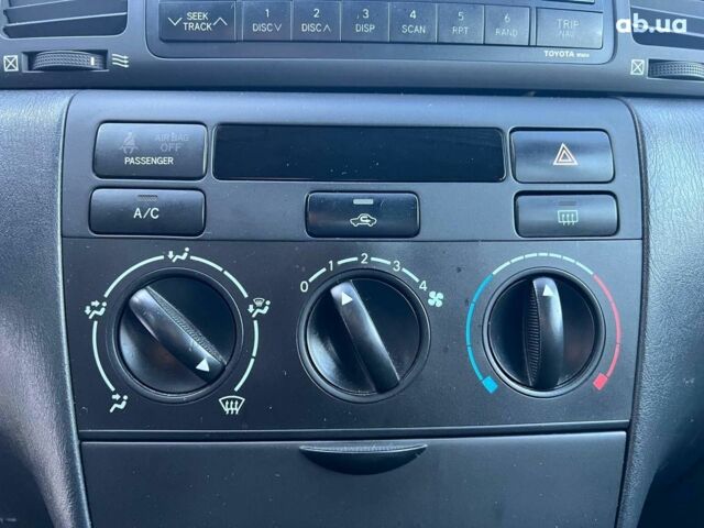Серый Тойота Королла, объемом двигателя 1.6 л и пробегом 270 тыс. км за 4490 $, фото 25 на Automoto.ua
