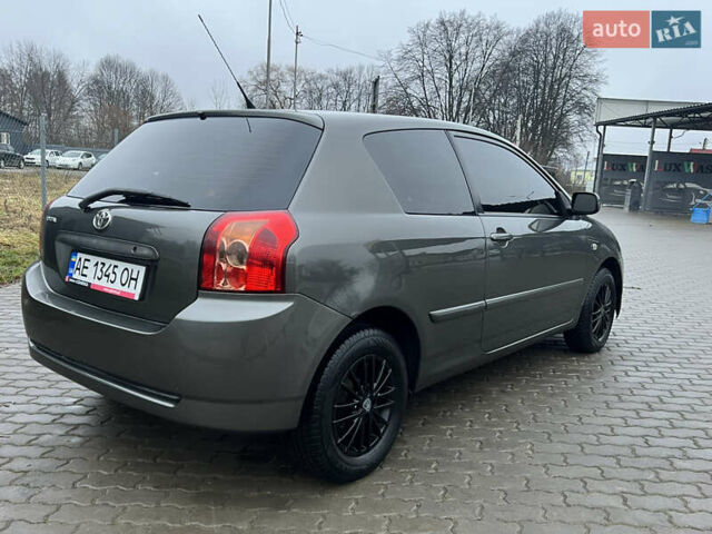 Сірий Тойота Королла, об'ємом двигуна 1.4 л та пробігом 261 тис. км за 4999 $, фото 23 на Automoto.ua