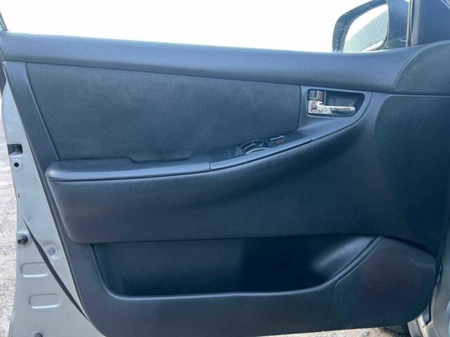 Сірий Тойота Королла, об'ємом двигуна 1.6 л та пробігом 270 тис. км за 4490 $, фото 14 на Automoto.ua