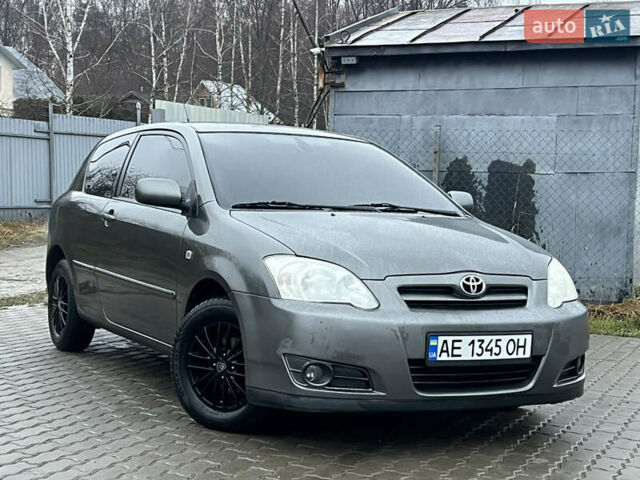 Сірий Тойота Королла, об'ємом двигуна 1.4 л та пробігом 261 тис. км за 4999 $, фото 8 на Automoto.ua