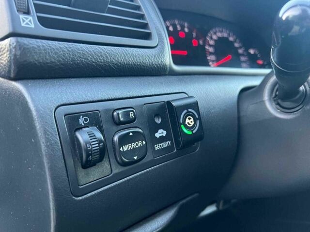 Сірий Тойота Королла, об'ємом двигуна 1.6 л та пробігом 270 тис. км за 4490 $, фото 18 на Automoto.ua