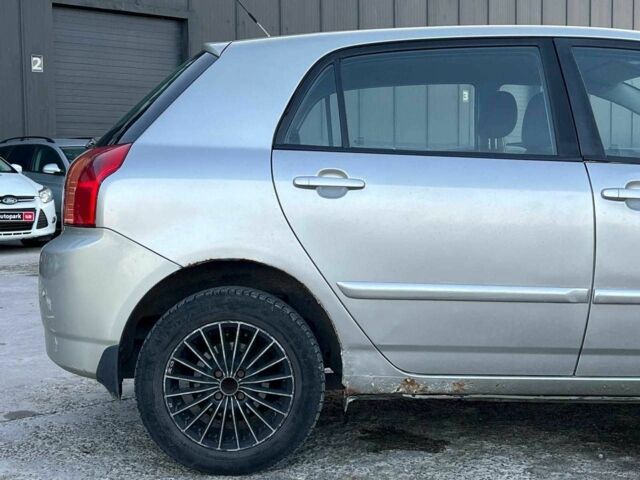 Сірий Тойота Королла, об'ємом двигуна 1.6 л та пробігом 270 тис. км за 4490 $, фото 8 на Automoto.ua