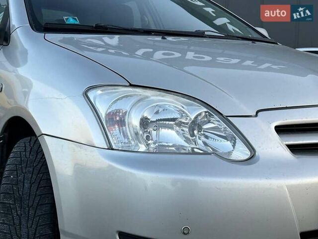 Сірий Тойота Королла, об'ємом двигуна 1.6 л та пробігом 270 тис. км за 4490 $, фото 12 на Automoto.ua