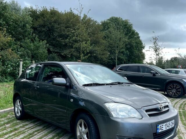Сірий Тойота Королла, об'ємом двигуна 1.4 л та пробігом 270 тис. км за 4600 $, фото 8 на Automoto.ua