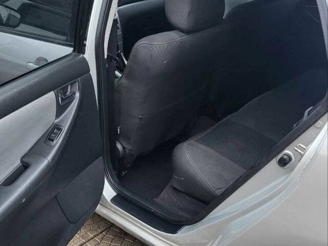 Сірий Тойота Королла, об'ємом двигуна 1.6 л та пробігом 201 тис. км за 3600 $, фото 11 на Automoto.ua