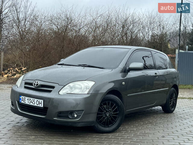Сірий Тойота Королла, об'ємом двигуна 1.4 л та пробігом 261 тис. км за 4999 $, фото 3 на Automoto.ua