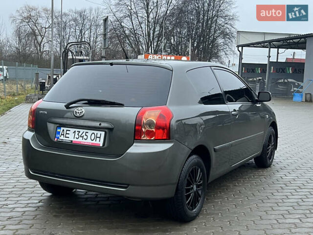 Сірий Тойота Королла, об'ємом двигуна 1.4 л та пробігом 261 тис. км за 4999 $, фото 20 на Automoto.ua