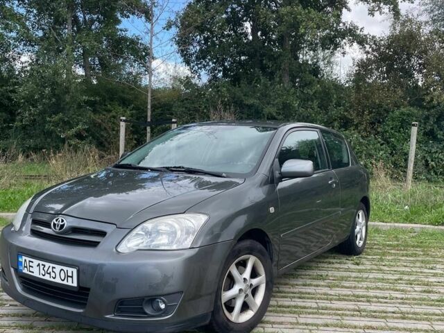 Сірий Тойота Королла, об'ємом двигуна 1.4 л та пробігом 270 тис. км за 4600 $, фото 10 на Automoto.ua