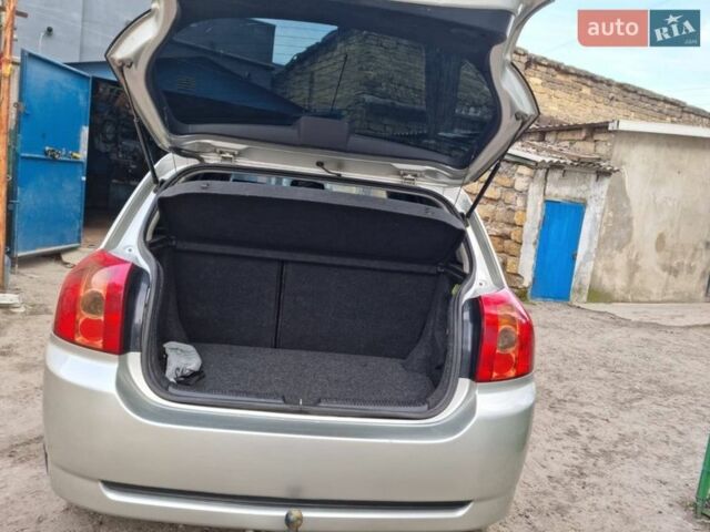 Серый Тойота Королла, объемом двигателя 1.4 л и пробегом 293 тыс. км за 5000 $, фото 6 на Automoto.ua