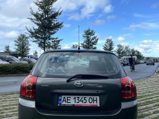 Сірий Тойота Королла, об'ємом двигуна 1.4 л та пробігом 270 тис. км за 4600 $, фото 7 на Automoto.ua