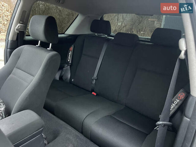 Сірий Тойота Королла, об'ємом двигуна 1.4 л та пробігом 261 тис. км за 4999 $, фото 35 на Automoto.ua