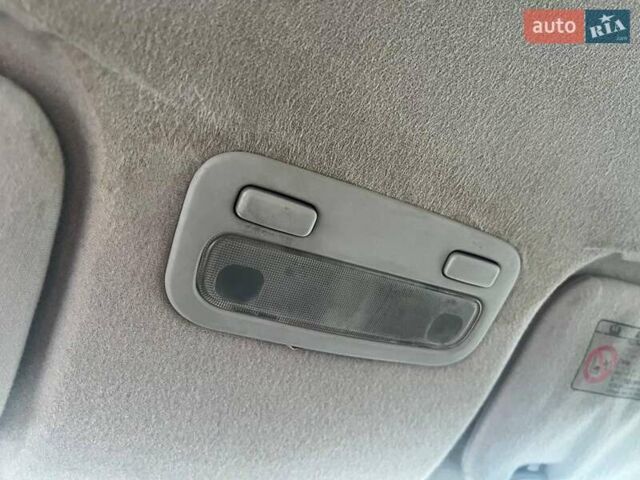 Сірий Тойота Королла, об'ємом двигуна 1.6 л та пробігом 270 тис. км за 4490 $, фото 29 на Automoto.ua