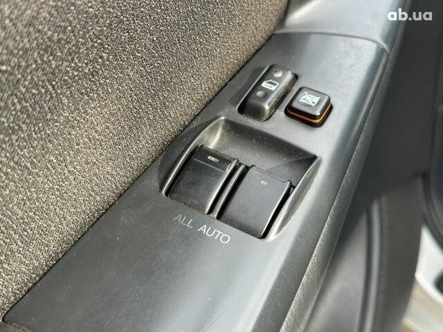 Серый Тойота Королла, объемом двигателя 1.4 л и пробегом 252 тыс. км за 6490 $, фото 8 на Automoto.ua