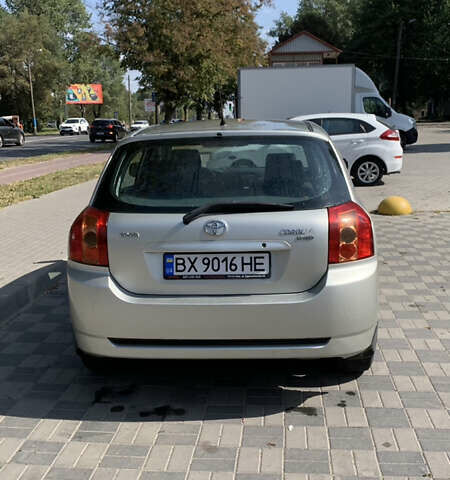 Тойота Королла 2005 в Хмельницком на Automoto.ua Серый Тойота Королла, объемом двигателя 1.36 л и пробегом 182 тыс. км за 5900 $, фото 3 на Automoto.ua