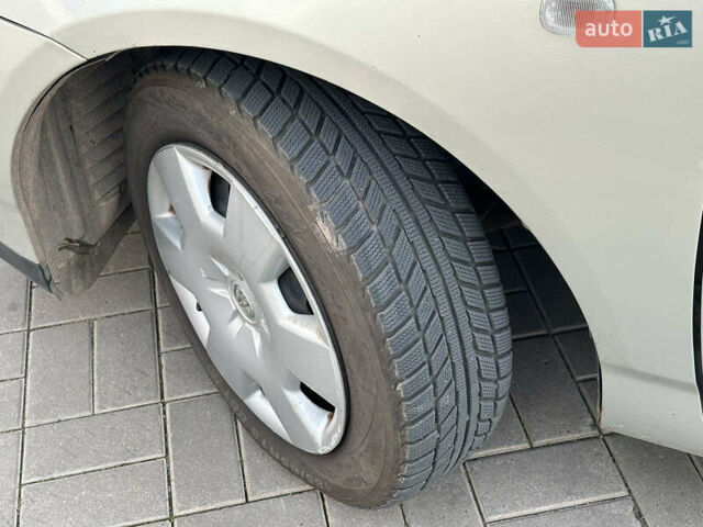 Серый Тойота Королла, объемом двигателя 1.4 л и пробегом 252 тыс. км за 6490 $, фото 6 на Automoto.ua