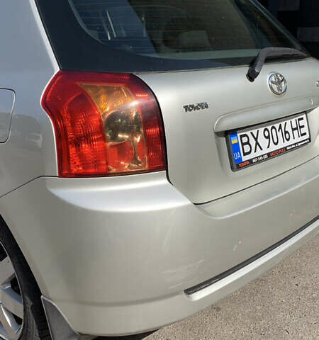 Тойота Королла 2005 в Хмельницком на Automoto.ua Серый Тойота Королла, объемом двигателя 1.36 л и пробегом 182 тыс. км за 5900 $, фото 9 на Automoto.ua