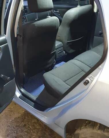 Сірий Тойота Королла, об'ємом двигуна 1.6 л та пробігом 179 тис. км за 4600 $, фото 14 на Automoto.ua