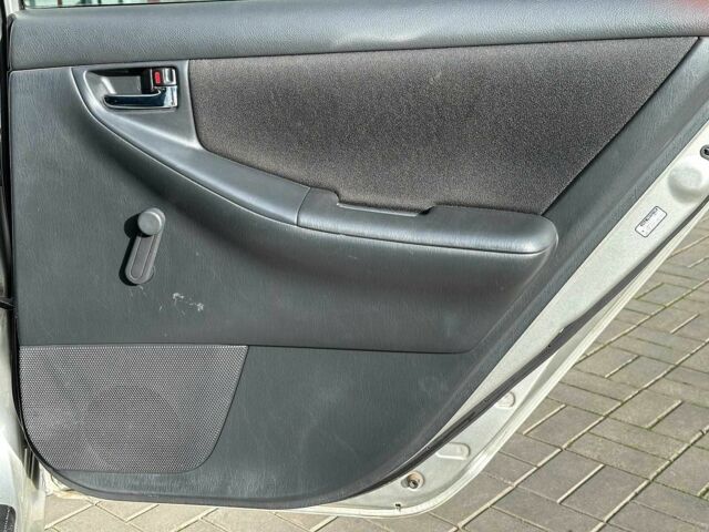 Серый Тойота Королла, объемом двигателя 1.4 л и пробегом 252 тыс. км за 6490 $, фото 14 на Automoto.ua