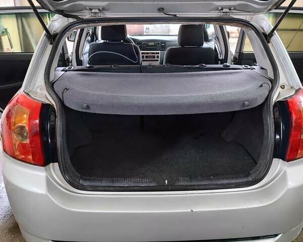 Серый Тойота Королла, объемом двигателя 1.36 л и пробегом 284 тыс. км за 5200 $, фото 22 на Automoto.ua