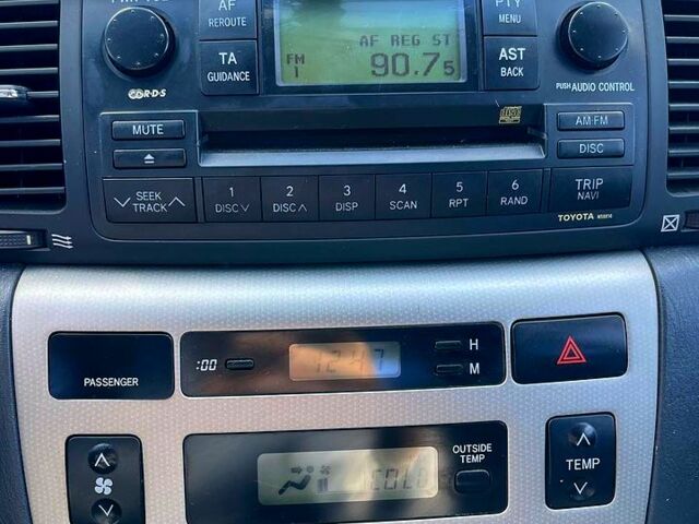 Серый Тойота Королла, объемом двигателя 1.6 л и пробегом 0 тыс. км за 5700 $, фото 10 на Automoto.ua