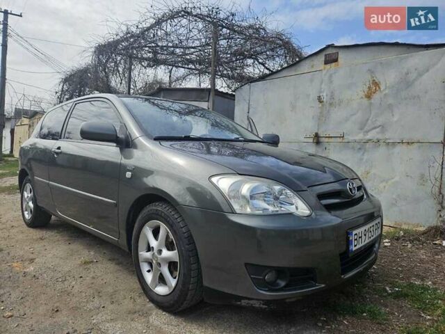 Серый Тойота Королла, объемом двигателя 1.36 л и пробегом 280 тыс. км за 5000 $, фото 2 на Automoto.ua