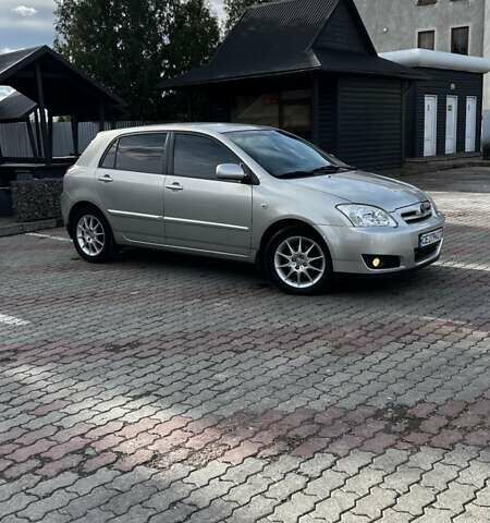 Серый Тойота Королла, объемом двигателя 1.36 л и пробегом 164 тыс. км за 5900 $, фото 1 на Automoto.ua