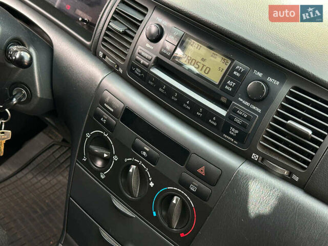 Серый Тойота Королла, объемом двигателя 1.4 л и пробегом 252 тыс. км за 6490 $, фото 21 на Automoto.ua