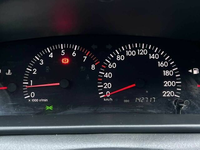 Сірий Тойота Королла, об'ємом двигуна 1.6 л та пробігом 142 тис. км за 5750 $, фото 10 на Automoto.ua