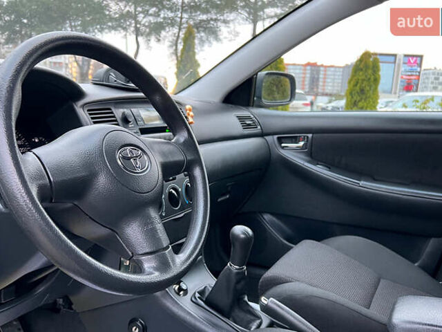 Серый Тойота Королла, объемом двигателя 1.6 л и пробегом 142 тыс. км за 5750 $, фото 9 на Automoto.ua