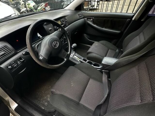 Серый Тойота Королла, объемом двигателя 1.6 л и пробегом 168 тыс. км за 6300 $, фото 6 на Automoto.ua