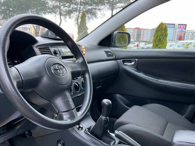 Сірий Тойота Королла, об'ємом двигуна 1.6 л та пробігом 142 тис. км за 5750 $, фото 9 на Automoto.ua