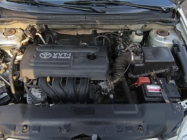 Серый Тойота Королла, объемом двигателя 0 л и пробегом 150 тыс. км за 6000 $, фото 4 на Automoto.ua