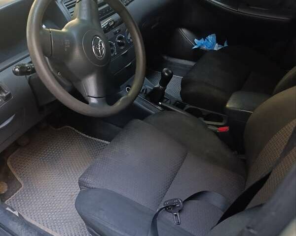 Серый Тойота Королла, объемом двигателя 1.6 л и пробегом 156 тыс. км за 5700 $, фото 12 на Automoto.ua