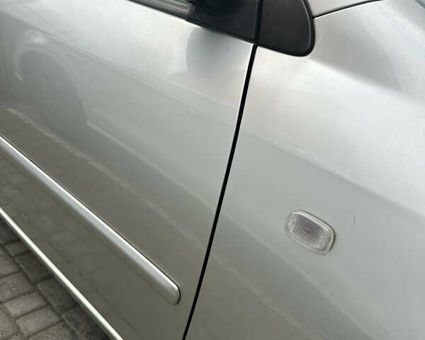 Серый Тойота Королла, объемом двигателя 1.6 л и пробегом 168 тыс. км за 6200 $, фото 3 на Automoto.ua