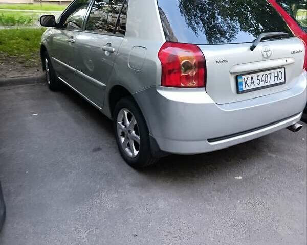 Серый Тойота Королла, объемом двигателя 1.6 л и пробегом 156 тыс. км за 5700 $, фото 3 на Automoto.ua