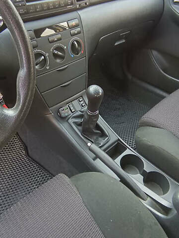 Сірий Тойота Королла, об'ємом двигуна 1.4 л та пробігом 150 тис. км за 6000 $, фото 7 на Automoto.ua