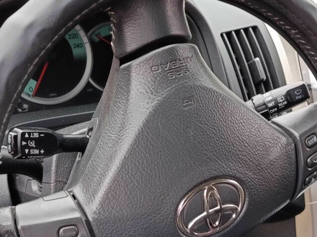 Серый Тойота Королла, объемом двигателя 2.2 л и пробегом 184 тыс. км за 7100 $, фото 15 на Automoto.ua