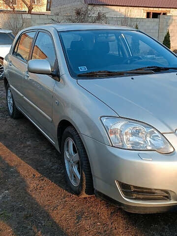 Сірий Тойота Королла, об'ємом двигуна 1.4 л та пробігом 150 тис. км за 6000 $, фото 10 на Automoto.ua