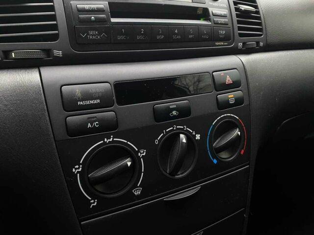 Серый Тойота Королла, объемом двигателя 1.6 л и пробегом 187 тыс. км за 6200 $, фото 18 на Automoto.ua