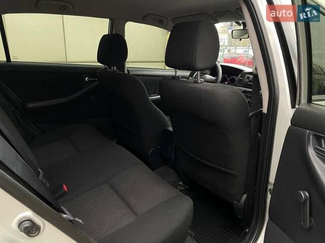 Серый Тойота Королла, объемом двигателя 1.6 л и пробегом 187 тыс. км за 6200 $, фото 16 на Automoto.ua