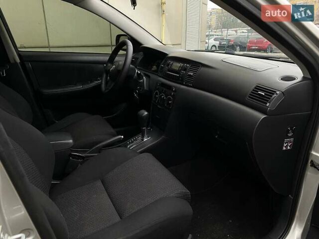 Серый Тойота Королла, объемом двигателя 1.6 л и пробегом 187 тыс. км за 6200 $, фото 17 на Automoto.ua