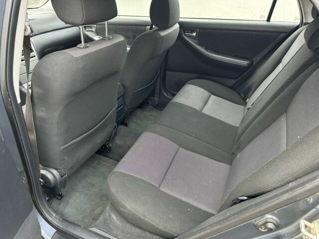 Сірий Тойота Королла, об'ємом двигуна 1.6 л та пробігом 220 тис. км за 2550 $, фото 9 на Automoto.ua