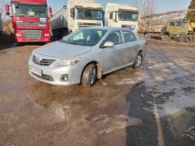 Серый Тойота Королла, объемом двигателя 1.3 л и пробегом 213 тыс. км за 6700 $, фото 2 на Automoto.ua