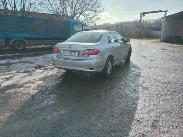 Серый Тойота Королла, объемом двигателя 1.3 л и пробегом 213 тыс. км за 6700 $, фото 4 на Automoto.ua