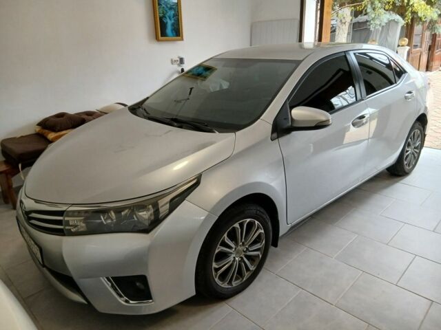 Серый Тойота Королла, объемом двигателя 1.6 л и пробегом 178 тыс. км за 10000 $, фото 1 на Automoto.ua